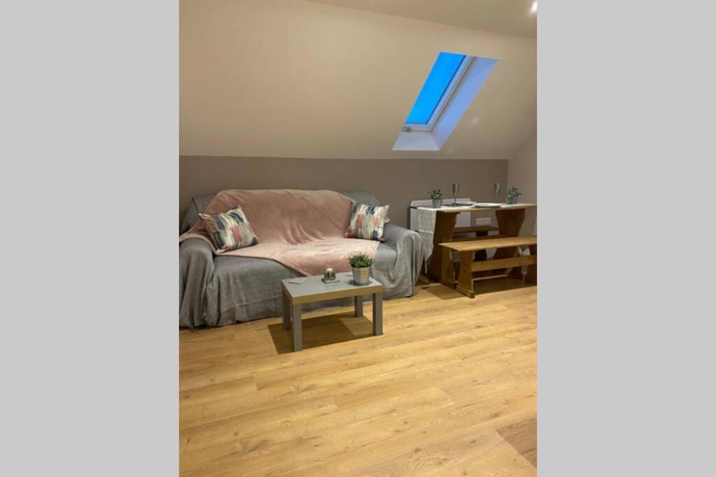 Prospect Perch - Studio Apartment, Wells Luaran gambar